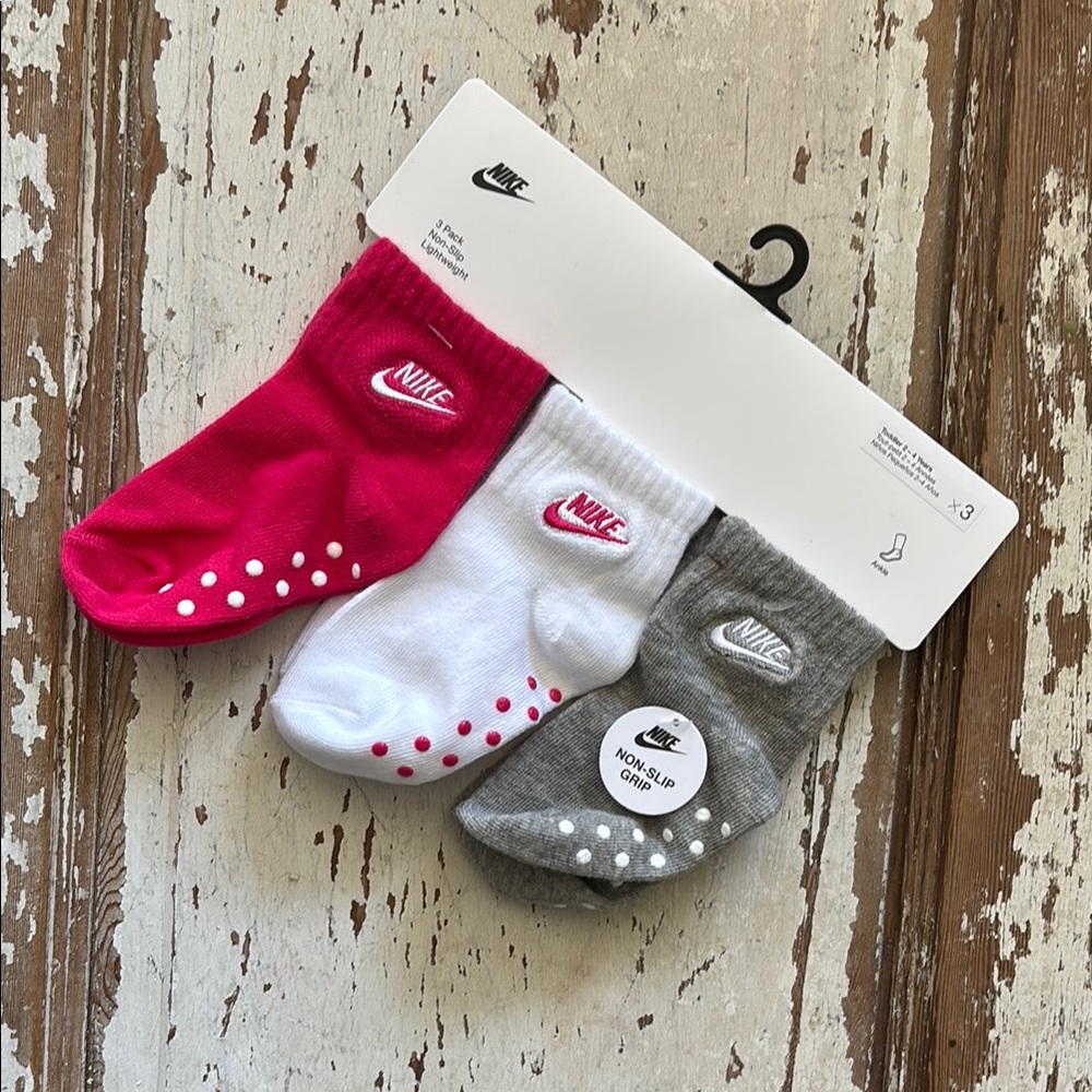 Nike Non-Slip Grip Socks - Toddler - Pink, White, and Gray